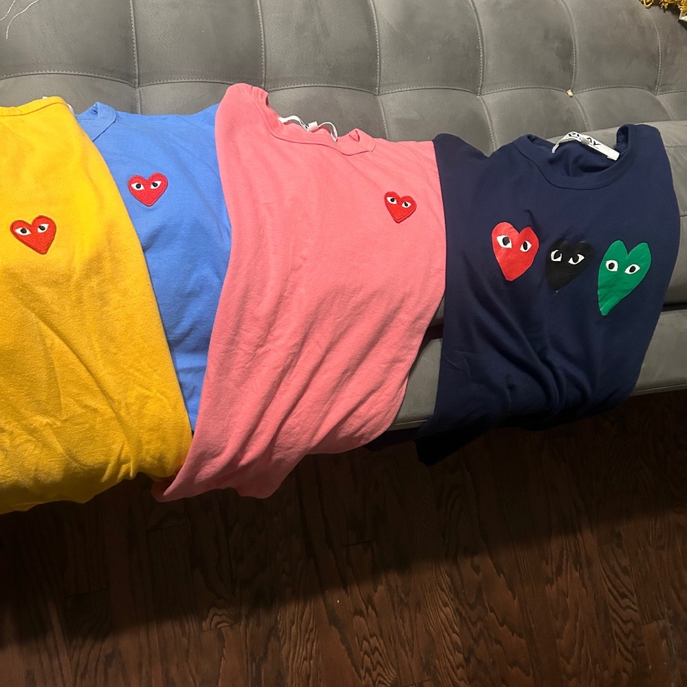 Play T-shirts